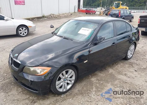 2006 BMW 325I z USA, uszkodzony, nr VIN WBAVB135X6PT11297